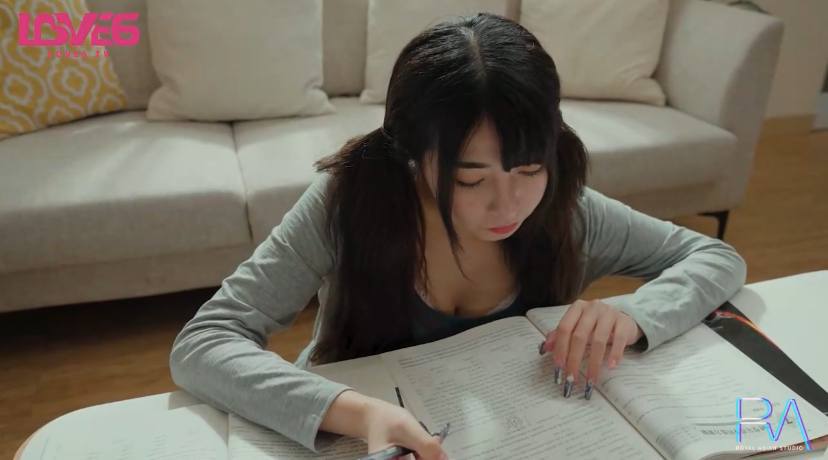 极品粉嫩一线虎白プレミアム？ビューティーシリーズ高清在线观看